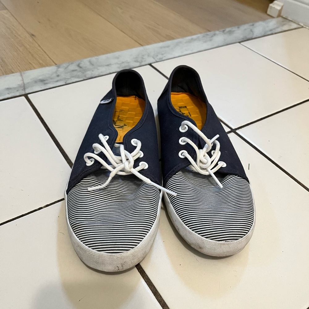 Vans size 7.5